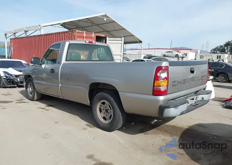 1999 Chevrolet Silverado 1500 z USA, uszkodzony, nr VIN 1GCEC14W6XE135370